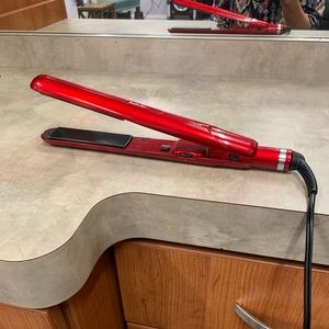 *used* babyliss pro ceramix extreme 1" flat iron